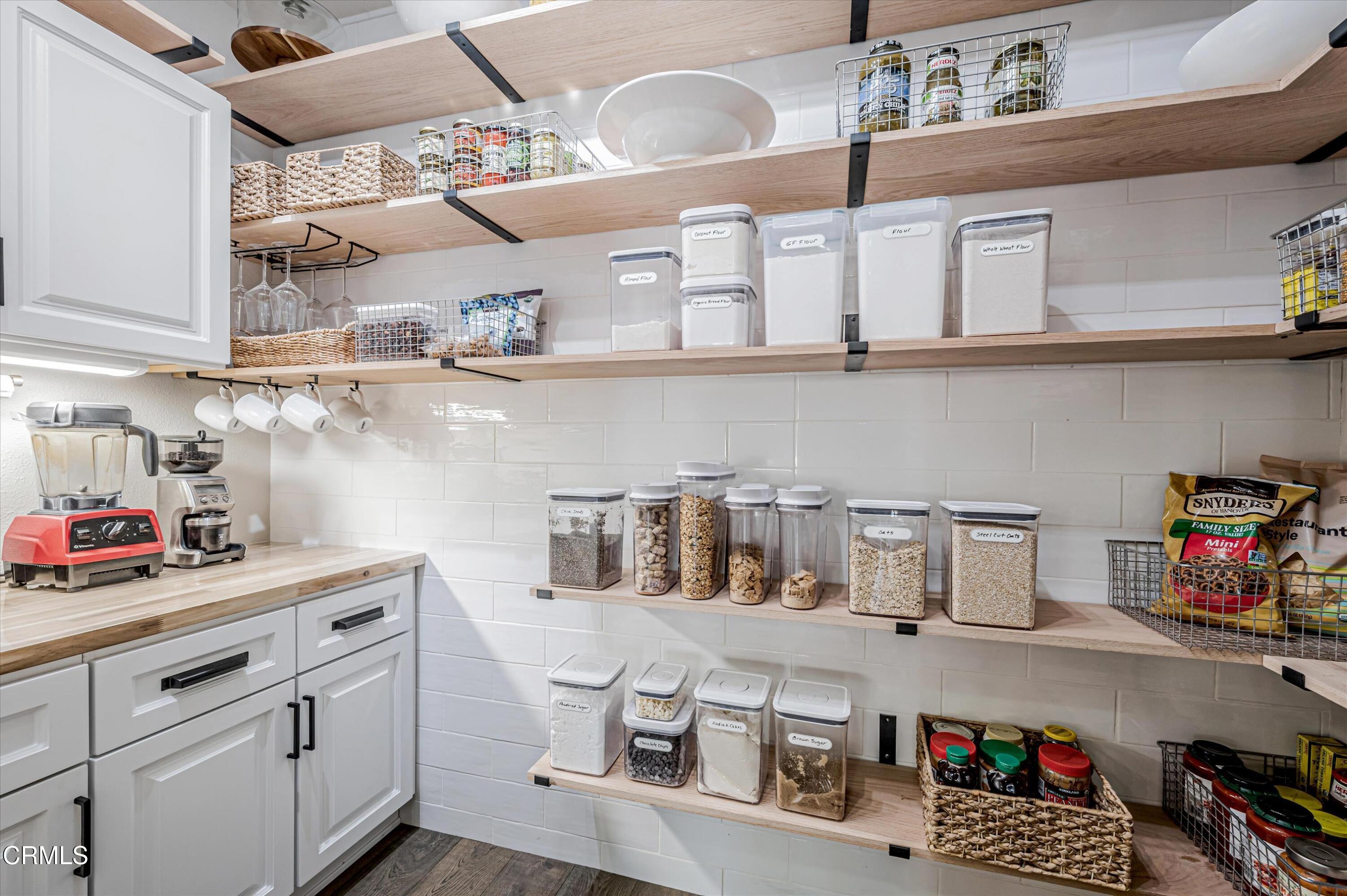 563 Bloomfield Place Camarillo, CA 93012 - Photo 14 of 69 020_563BloomfieldPlace