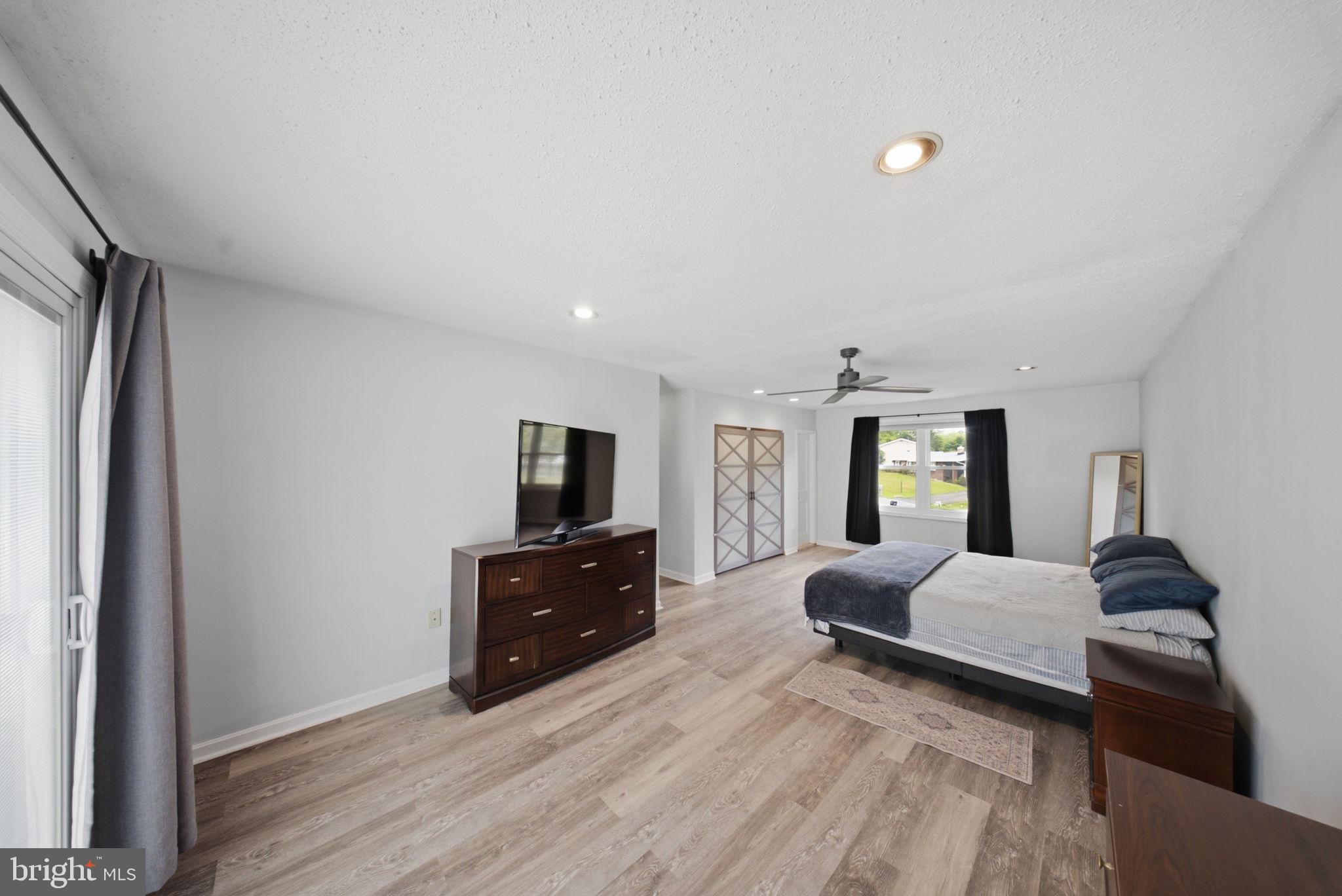 11802 Rivershore Drive Dunkirk, MD 20754 - Photo 11 of 30