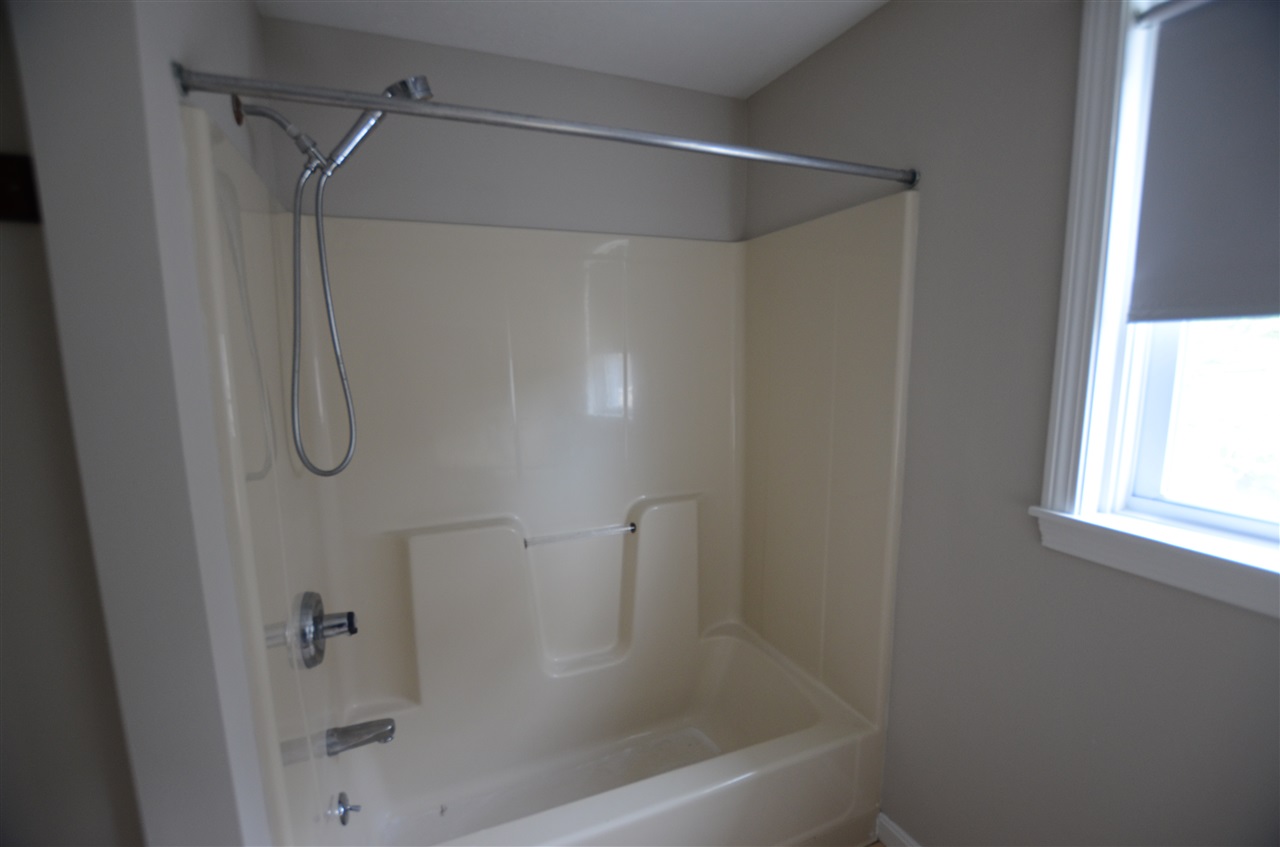 30 Charter Street, Unit 13 Exeter, NH 03833 - Photo 22 of 32
