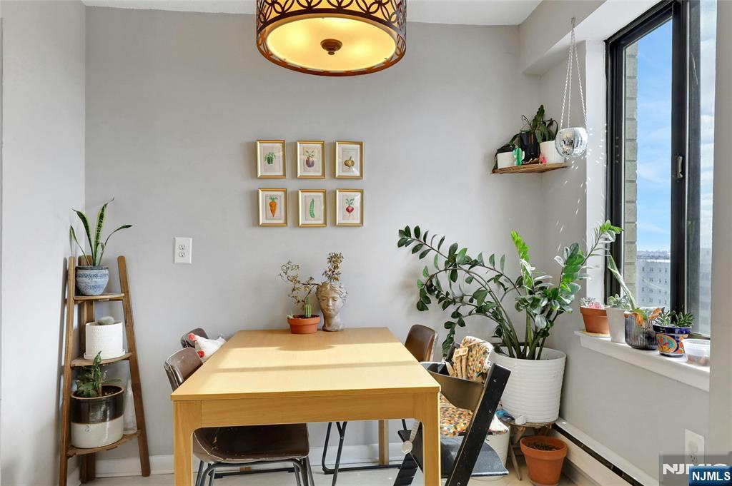 307 Prospect Avenue, Unit 14I Hackensack, NJ 07601 - Photo 6 of 18