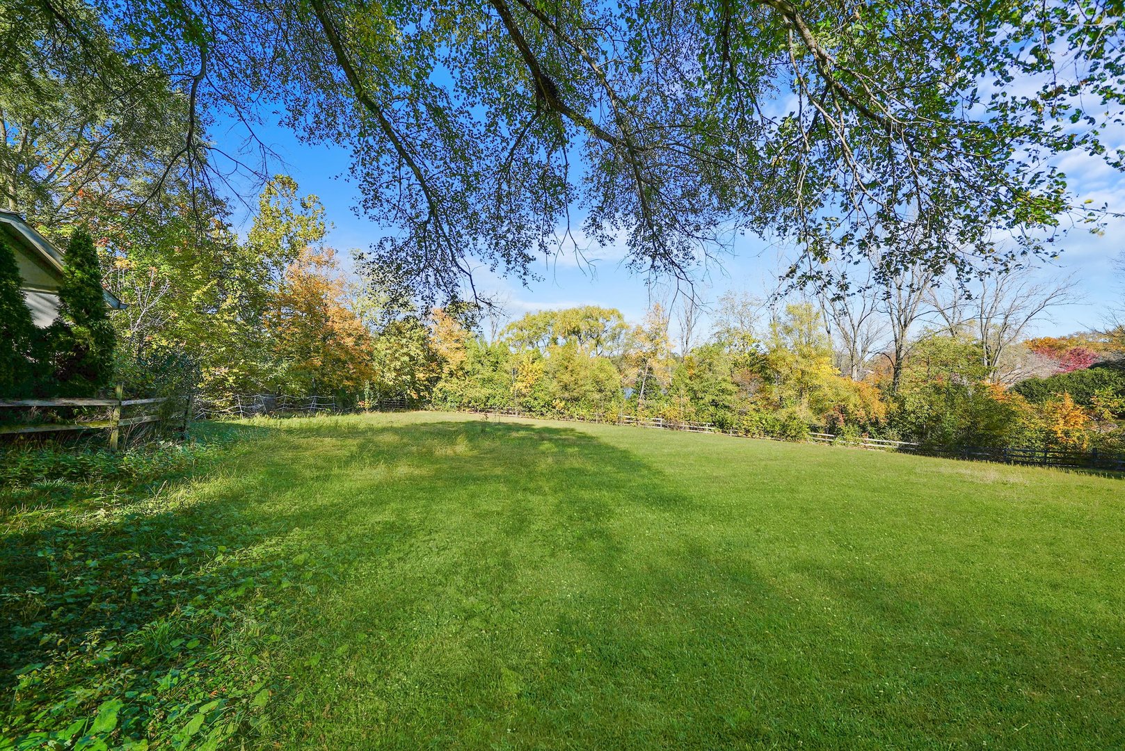 702 Bay Road McHenry, IL 60051 - Photo 15 of 37