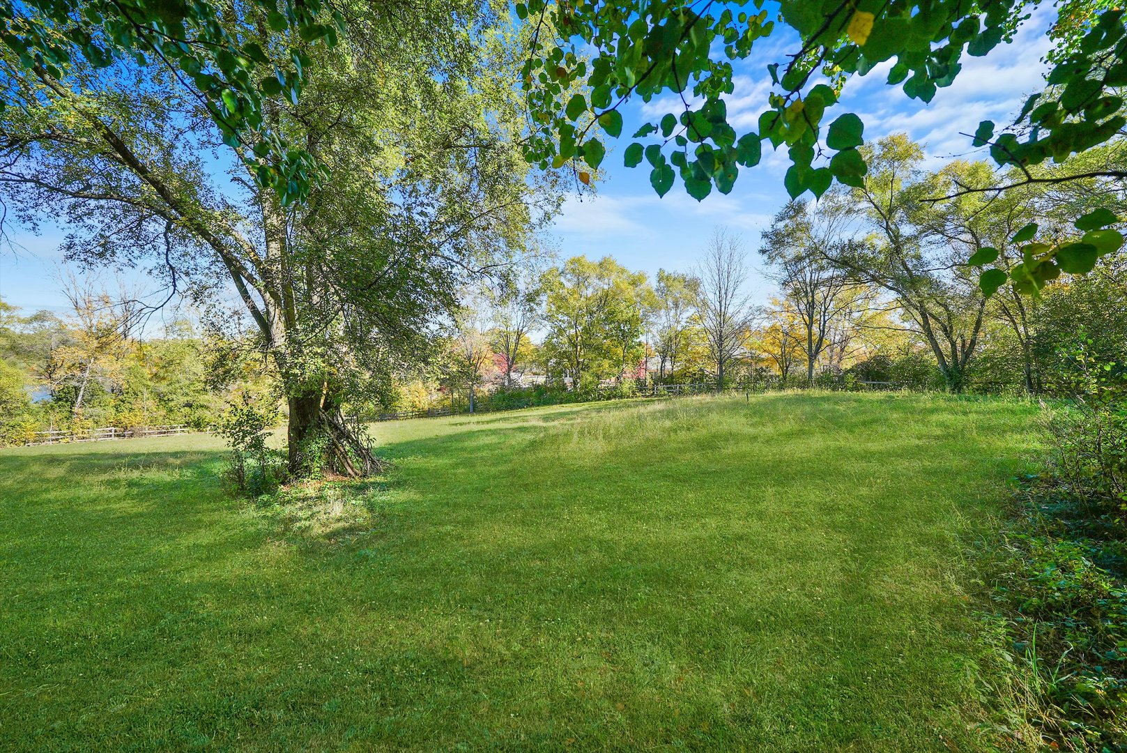 702 Bay Road McHenry, IL 60051 - Photo 16 of 37