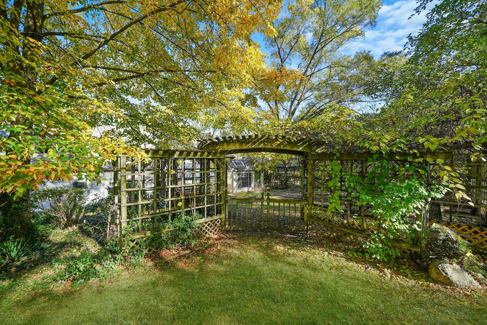 702 Bay Road McHenry, IL 60051 - Photo 19 of 37