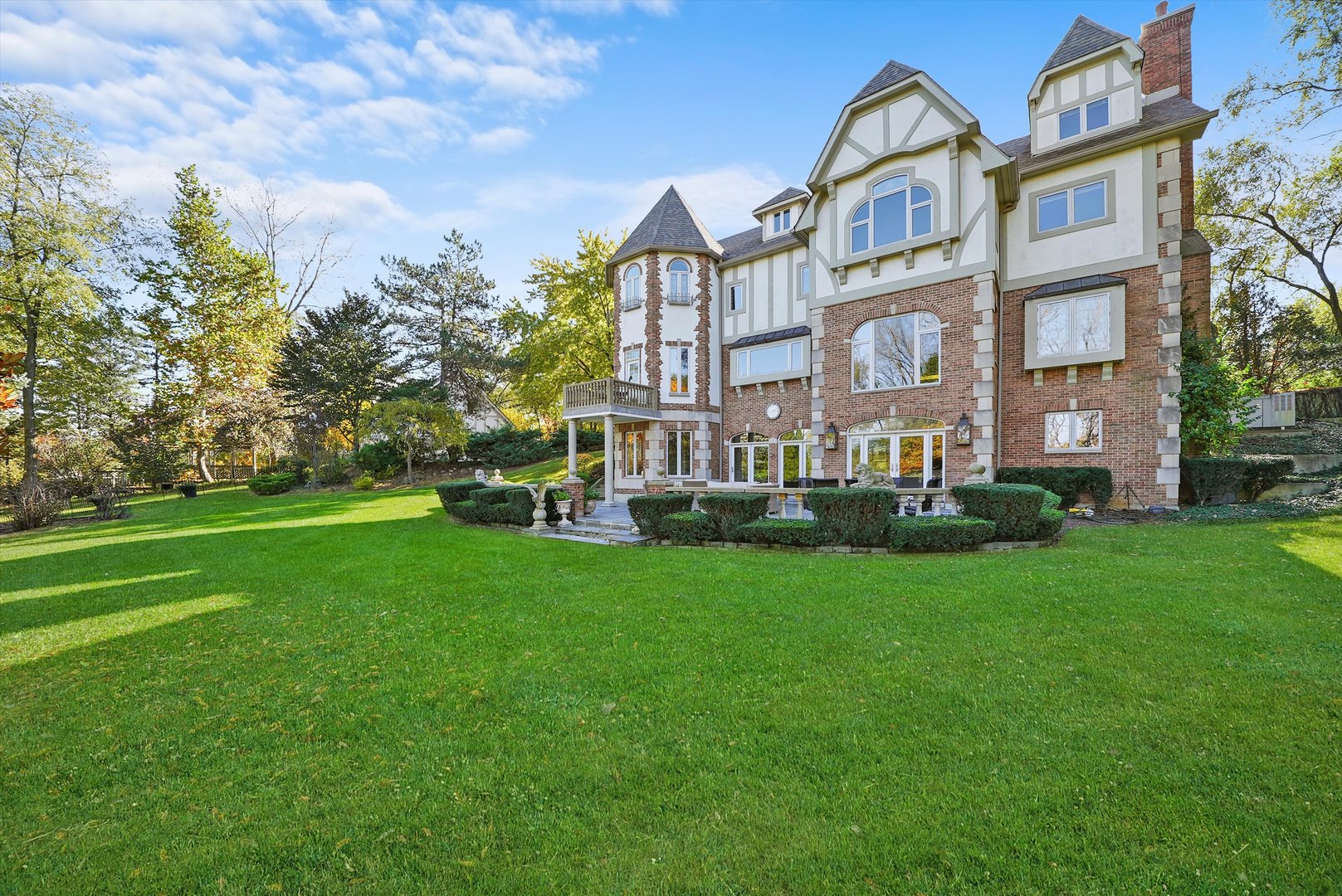 702 Bay Road McHenry, IL 60051 - Photo 34 of 37