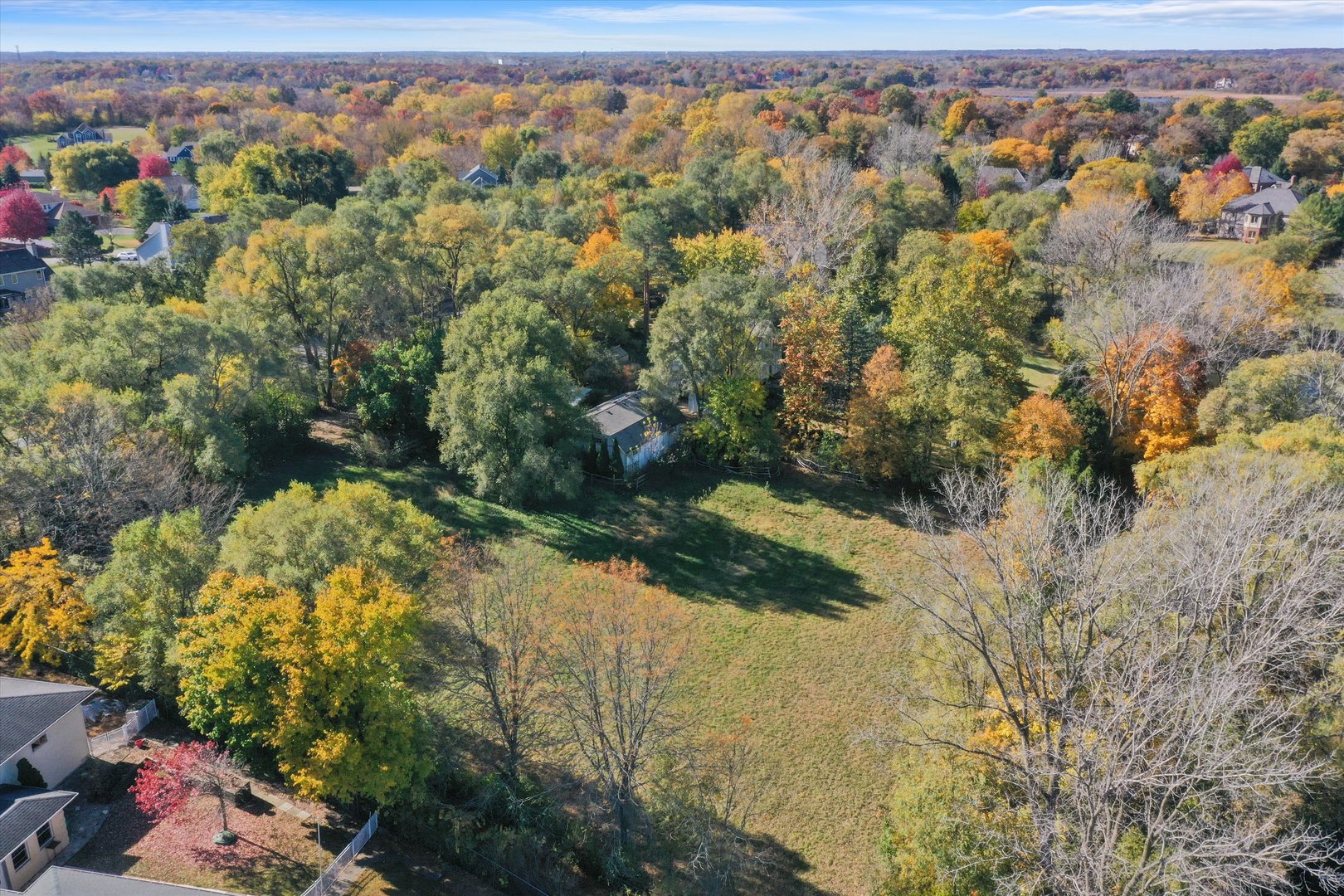 702 Bay Road McHenry, IL 60051 - Photo 7 of 37