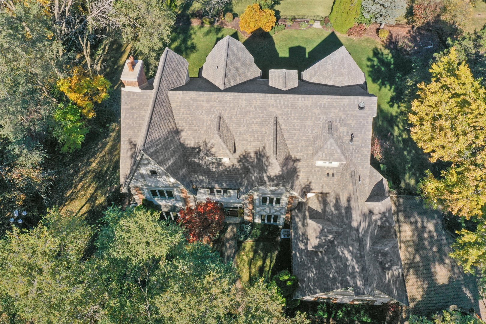 702 Bay Road McHenry, IL 60051 - Photo 10 of 37