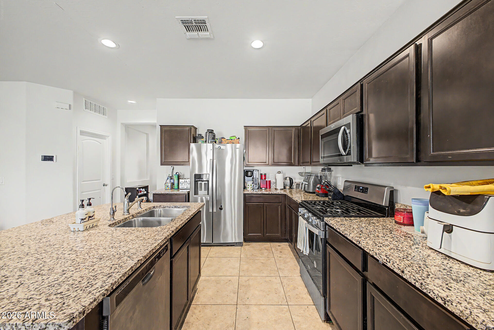 30712 West Picadilly Road Buckeye, AZ 85396 - Photo 7 of 23 13 - Picadilly