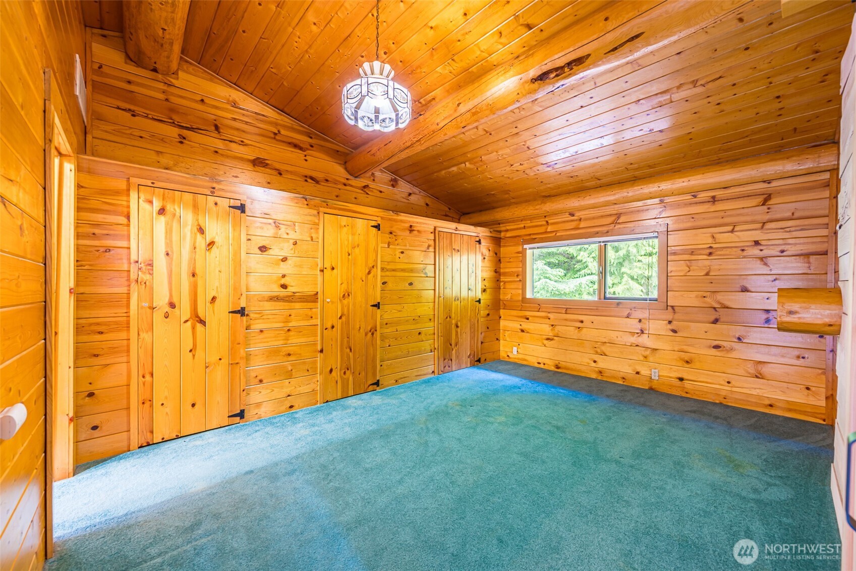 1422 Grauel-Ramapo Road Port Angeles, WA 98363 - Photo 15 of 40 a view of an empty room with a window