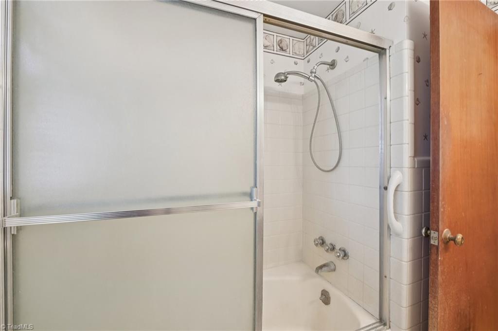 7238 Abb Road Gibsonville, NC 27249 - Photo 19 of 40