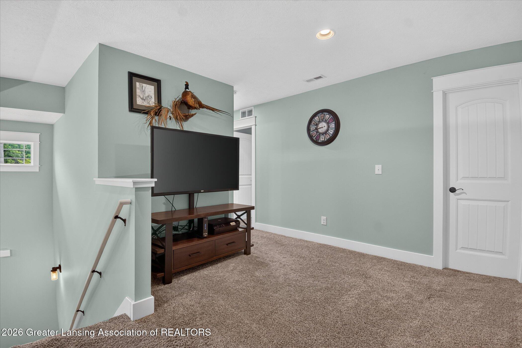 1695 West Solon Road Dewitt, MI 48820 - Photo 23 of 50 25-1695-W-Solon-Rd-WindowStill