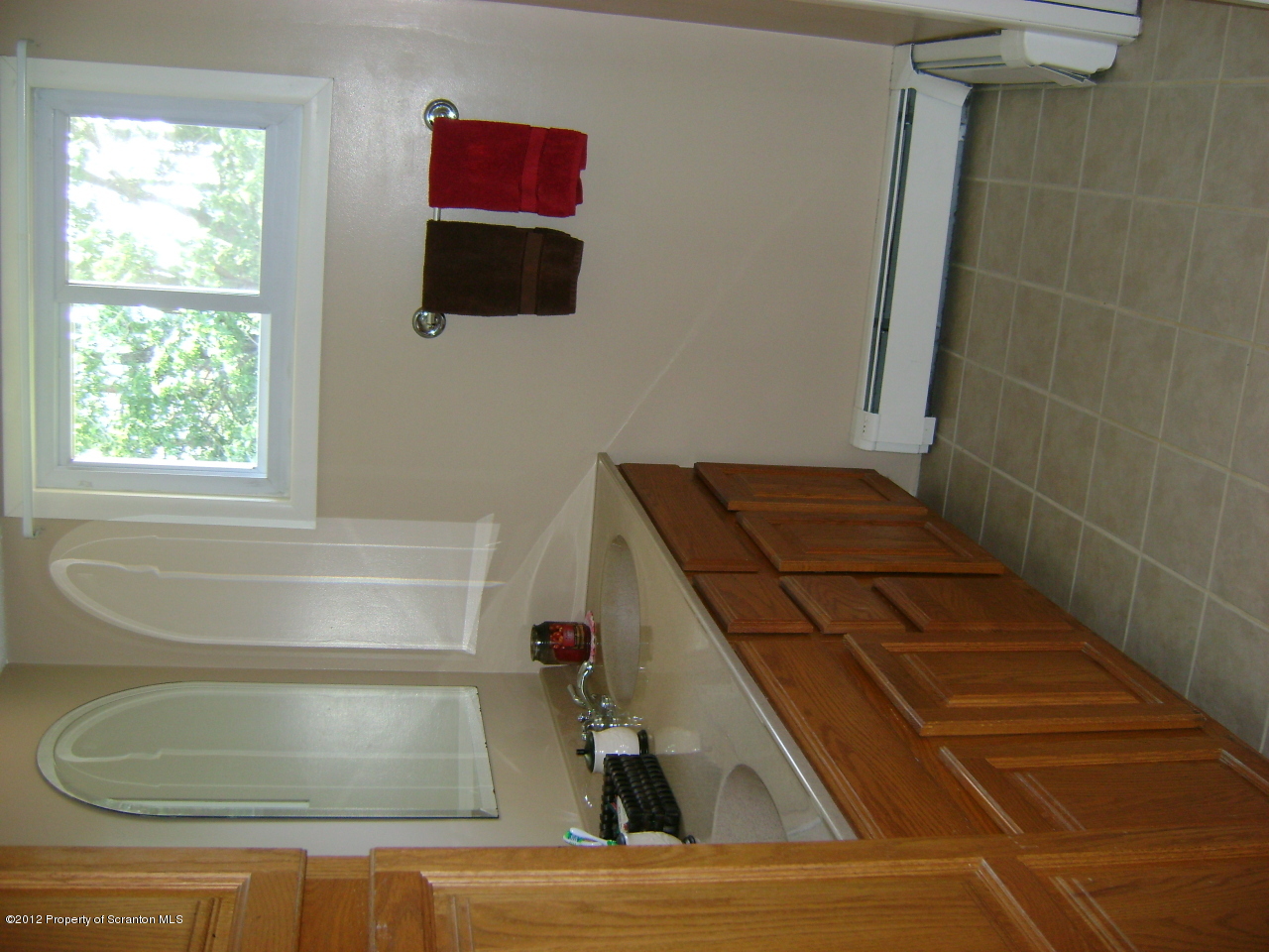 310 Bartron Road Tunkhannock, PA 18657 - Photo 6 of 12 a bathroom with a bathtub
