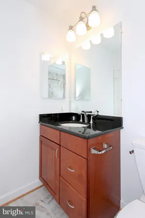 $4,100 | 2312 L Street Northwest, Unit 2, Washington, DC 20037