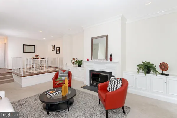 $4,100 | 2312 L Street Northwest, Unit 2, Washington, DC 20037