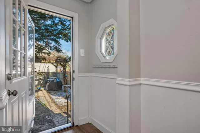 $279,000 | 19 East 2nd Avenue, Lititz, PA 17543