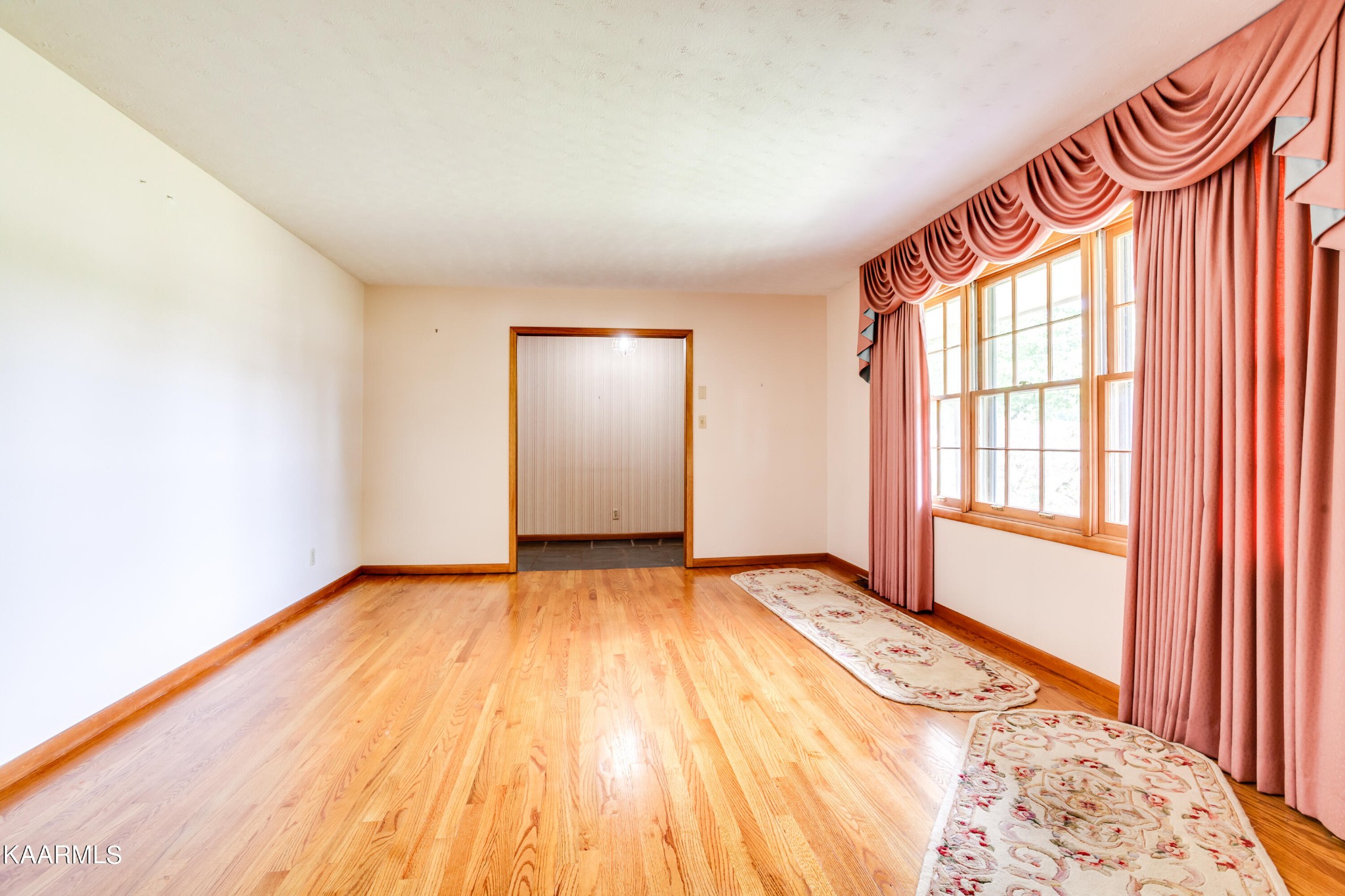 721 Coventry Road Knoxville, TN 37923 - Photo 14 of 24 Gallery Image 14
