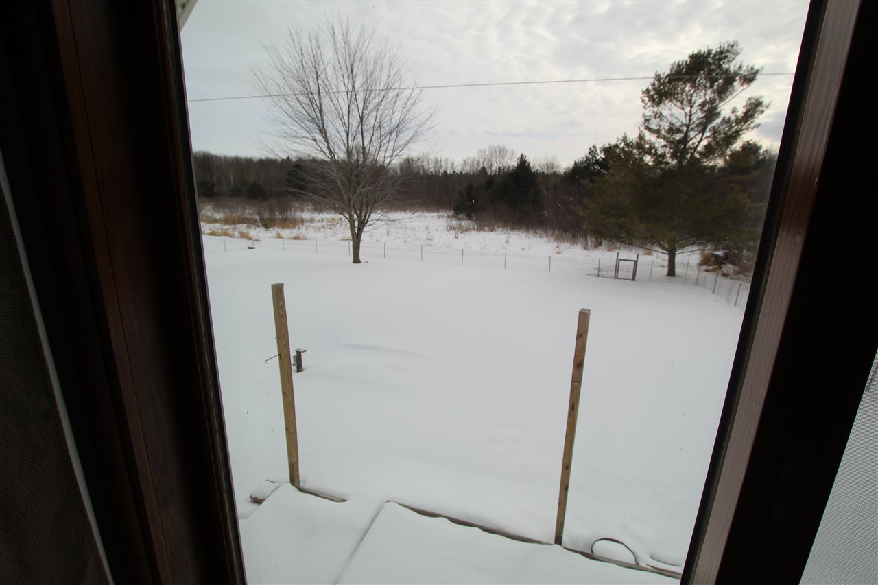 2291 Pine River Road Standish, MI 48658 - Photo 14 of 37