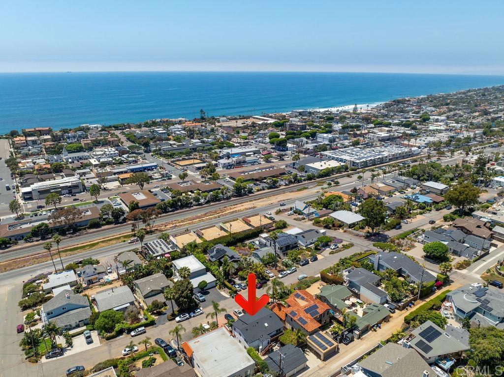 835 Dewitt Avenue, Unit B Encinitas, CA 92024 - Photo 19 of 22 an aerial view of a city