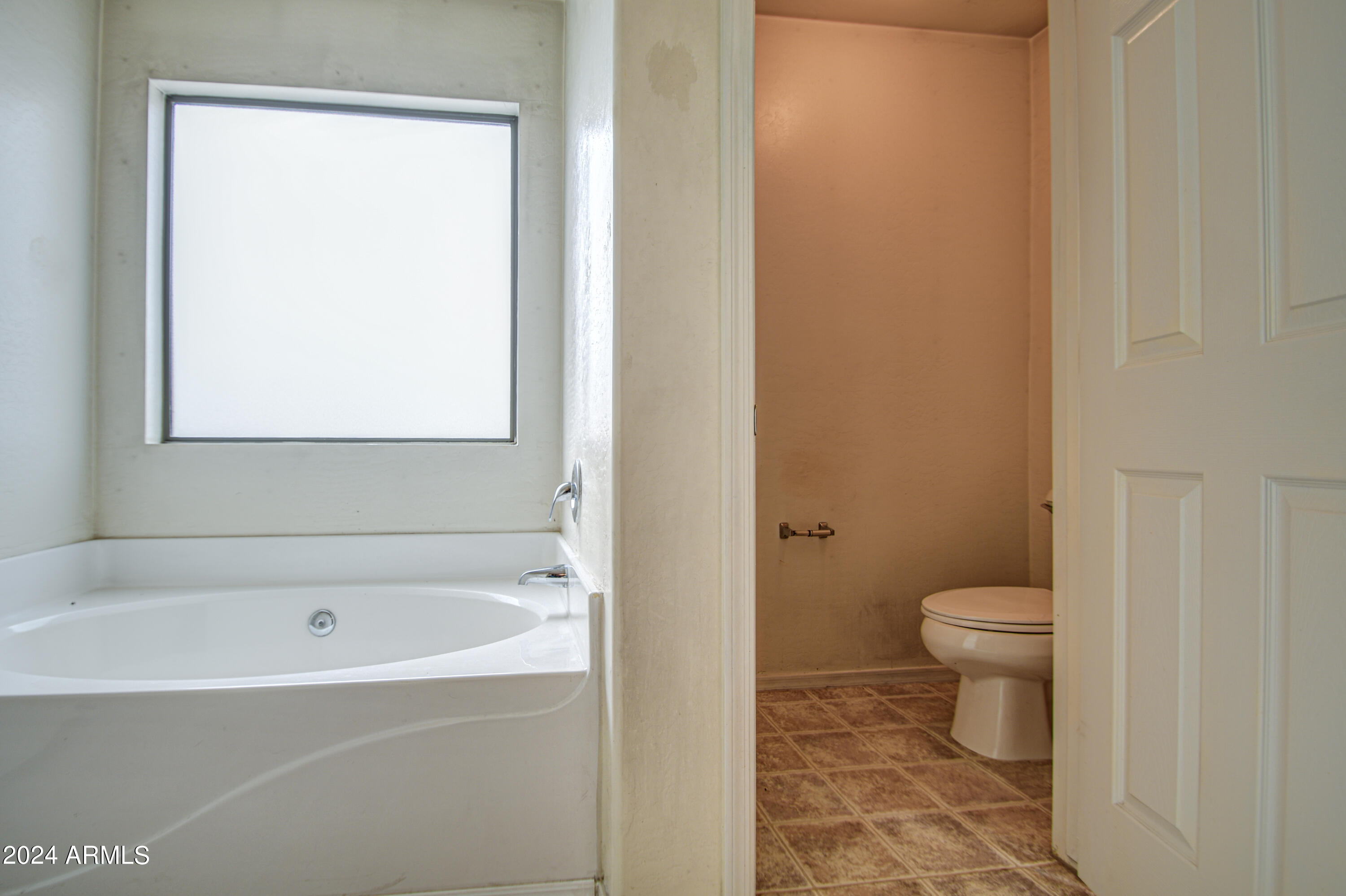 6804 East Refuge Road Florence, AZ 85132 - Photo 19 of 38 Primary Bathroom