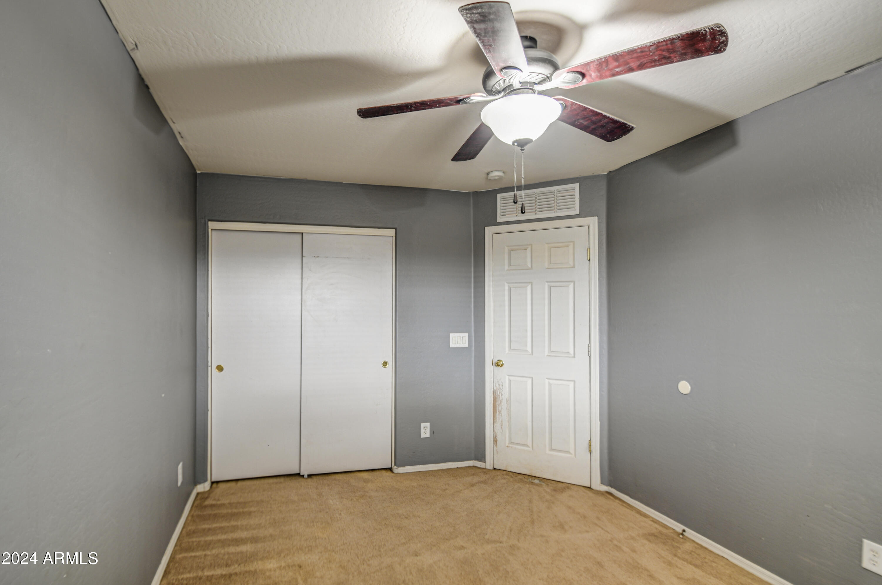 6804 East Refuge Road Florence, AZ 85132 - Photo 25 of 38 Bedroom