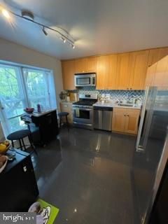 8018 Revenna Lane Springfield, VA 22153 - Photo 4 of 23