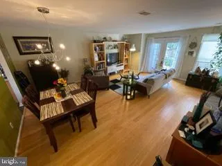 $2,450 | 8018 Revenna Lane, Springfield, VA 22153