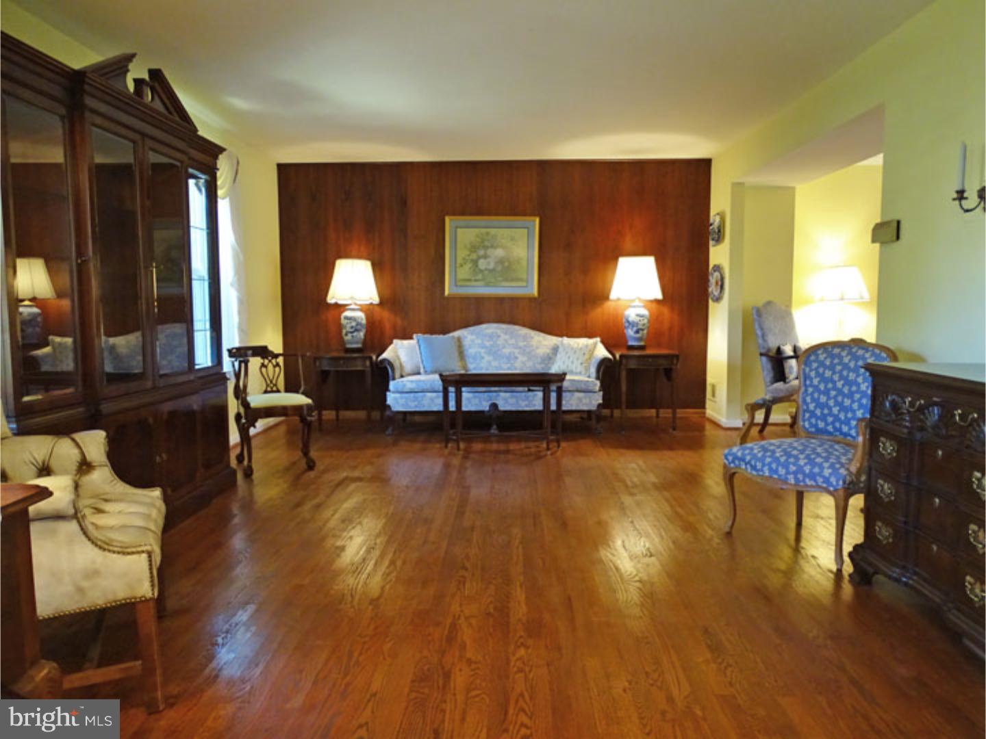 15 Shelley Road Holland, PA 18966 - Photo 3 of 25 Gallery Image 3