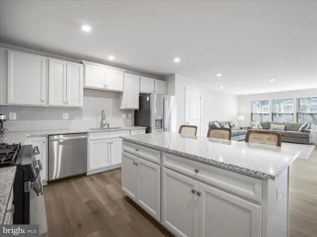 $425,000 | 1864 Shannon Drive South, Greencastle, PA 17225