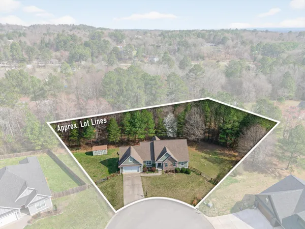 $400,000 | 97 Stones River Drive, Chickamauga, GA 30707