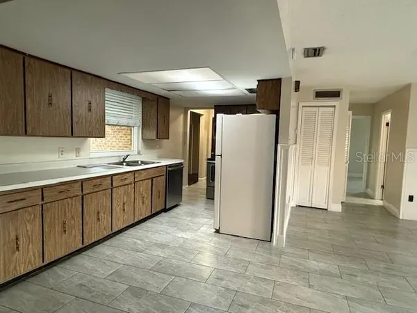 $2,500 | 1420 Simmons Road, Kissimmee, FL 34744