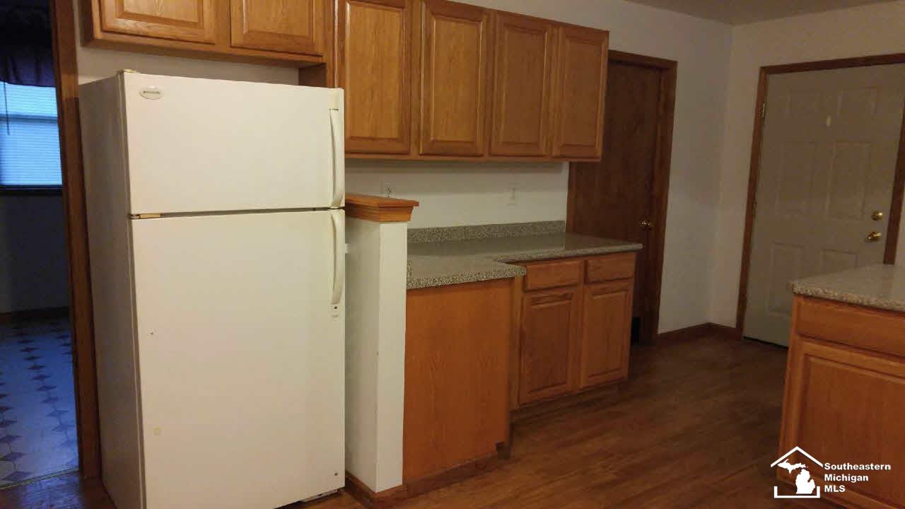 7739 Exeter Road Monroe, MI 48162 - Photo 4 of 21
