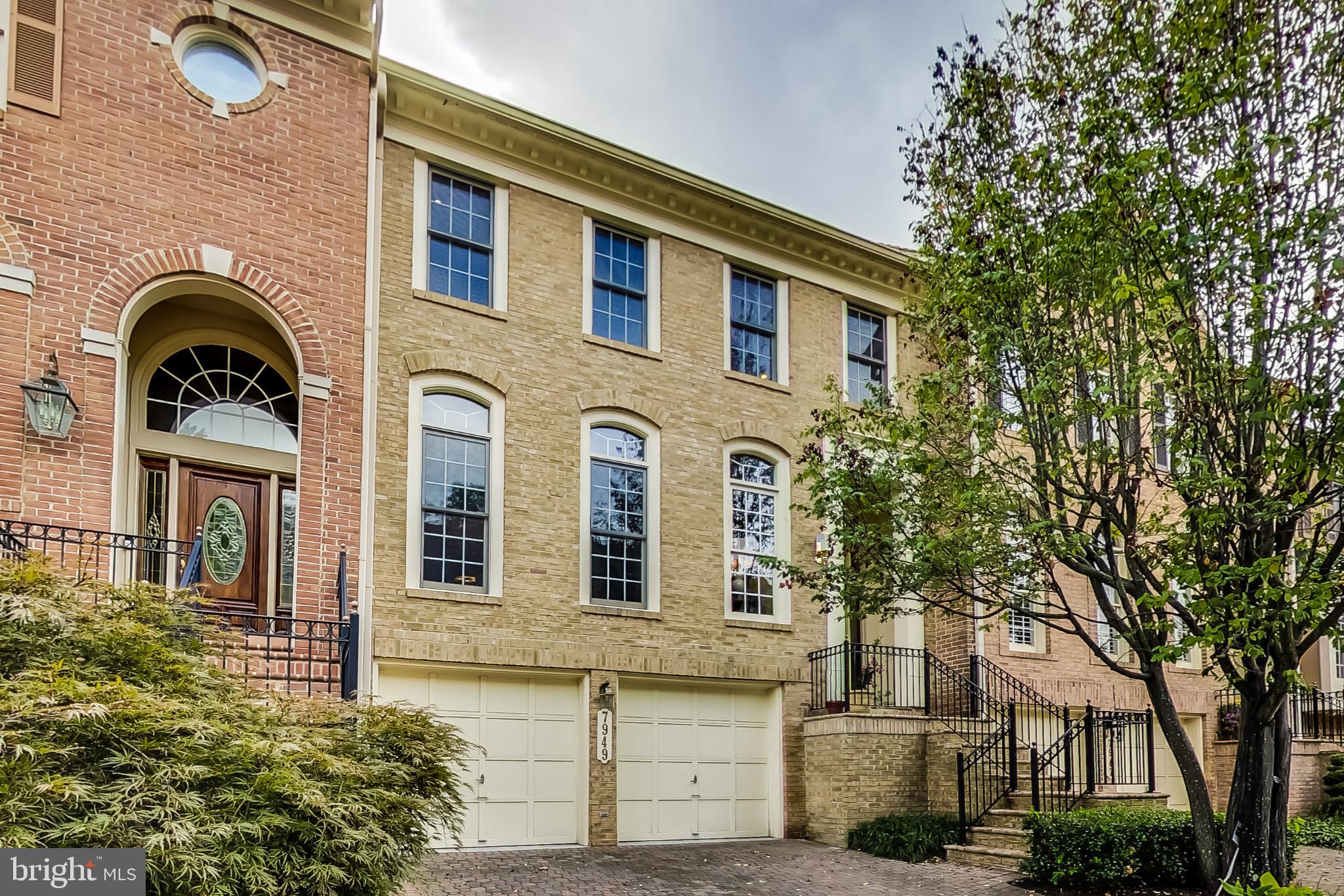 7949 Turncrest Drive Potomac, MD 20854 - Photo 3 of 47