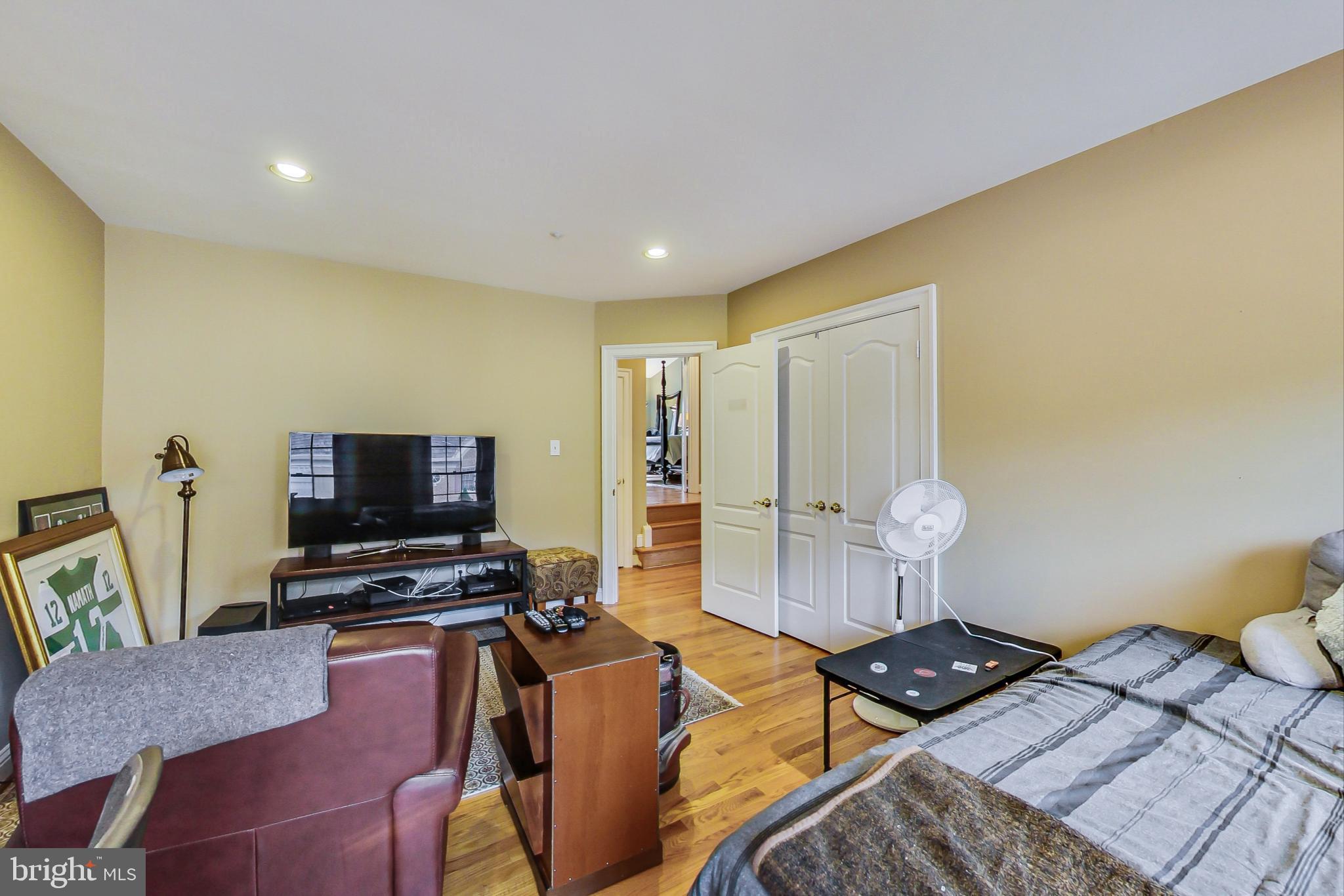 7949 Turncrest Drive Potomac, MD 20854 - Photo 33 of 47