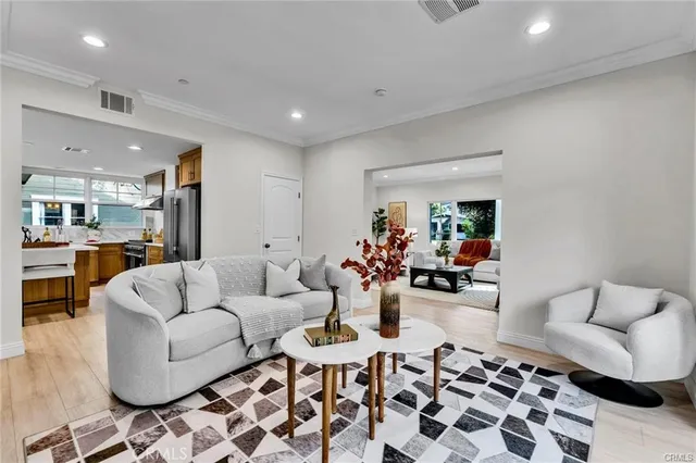 $7,300 | 1969 Fletcher Avenue, South Pasadena, CA 91030