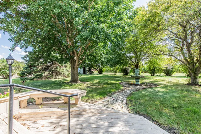 $299,000 | 154 East Us Highway, Mendota, IL 61342