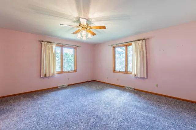 $299,000 | 154 East Us Highway, Mendota, IL 61342