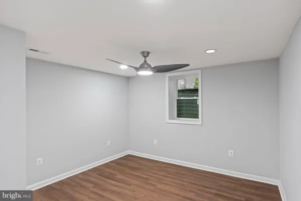 a view of an entryway