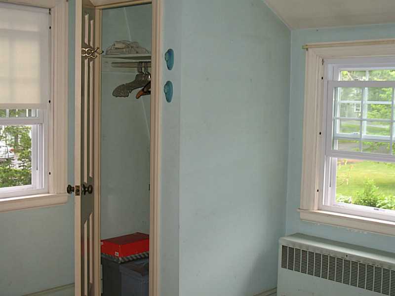 20 Cold Spring Road Barrington, RI 02806 - Photo 16 of 25 Bedroom.