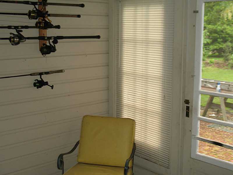 20 Cold Spring Road Barrington, RI 02806 - Photo 3 of 25 Porch.