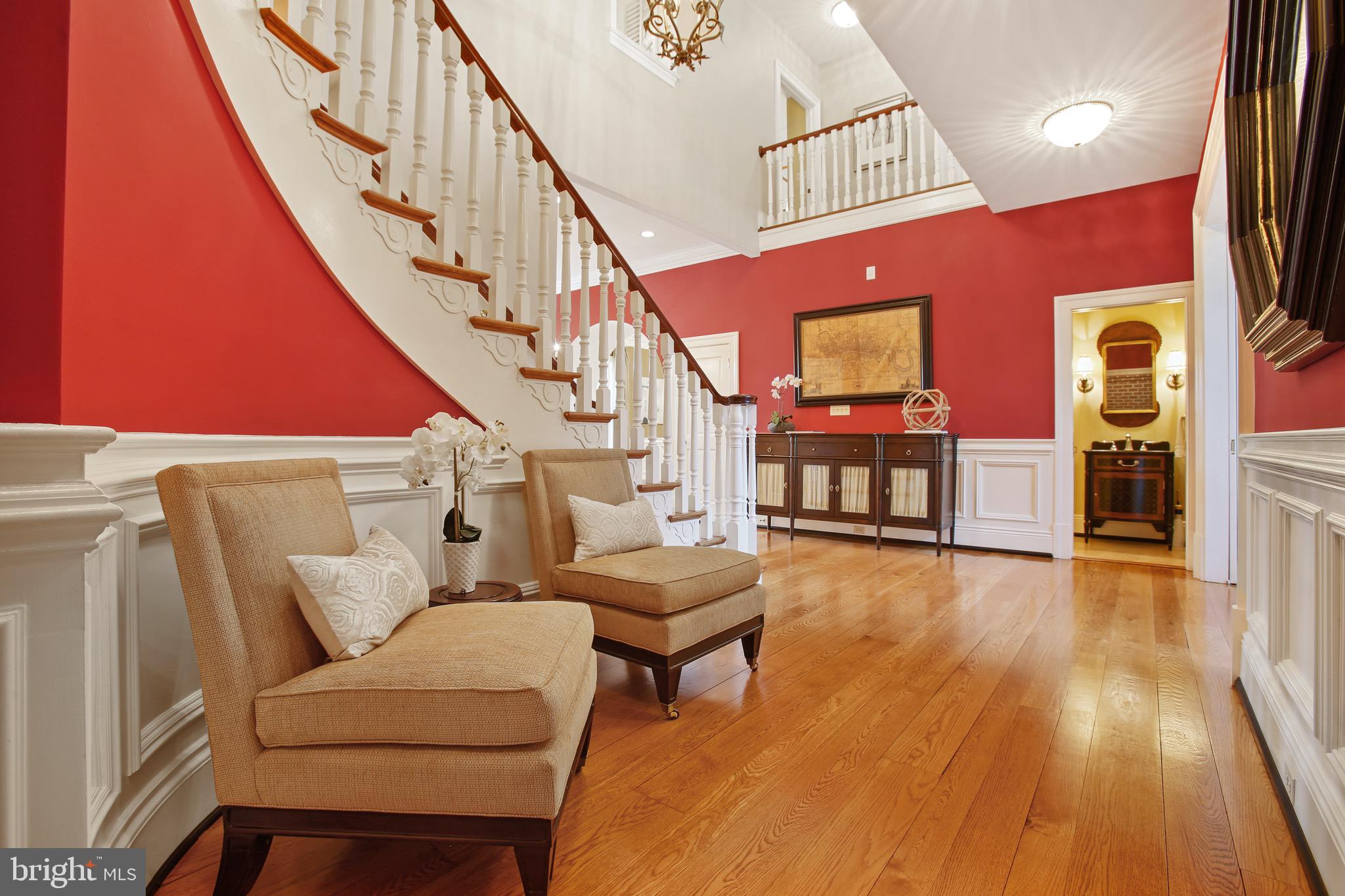 838 Childs Point Road Annapolis, MD 21401 - Photo 23 of 85 Random-width old-growth hardwood floors throughout
