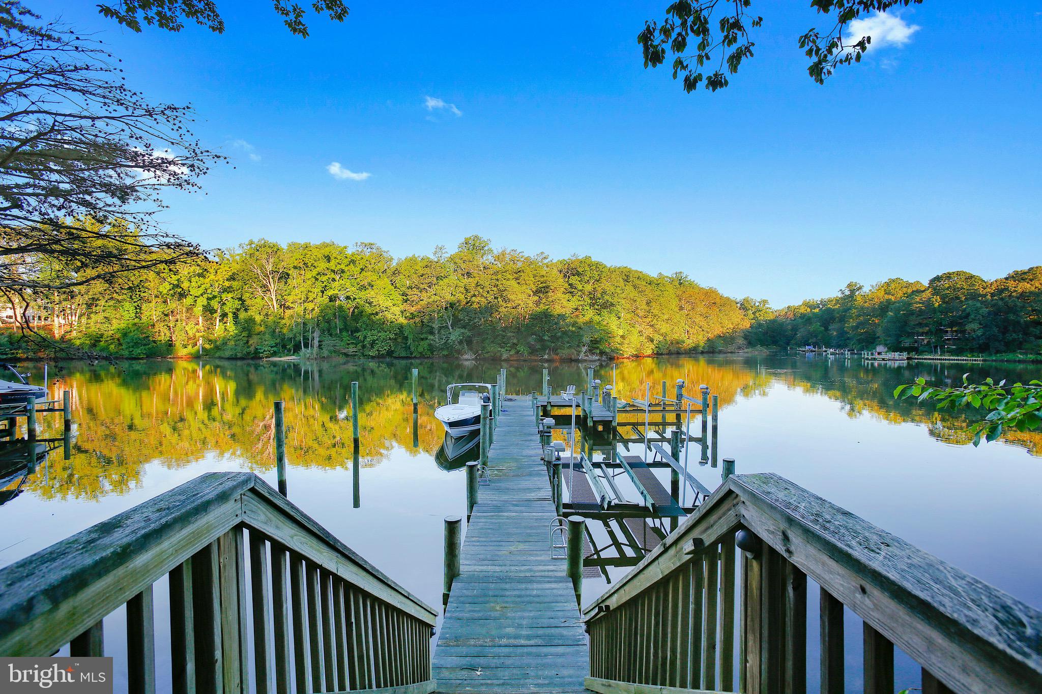 838 Childs Point Road Annapolis, MD 21401 - Photo 4 of 85 Deep water private pier with 2 boat lifts