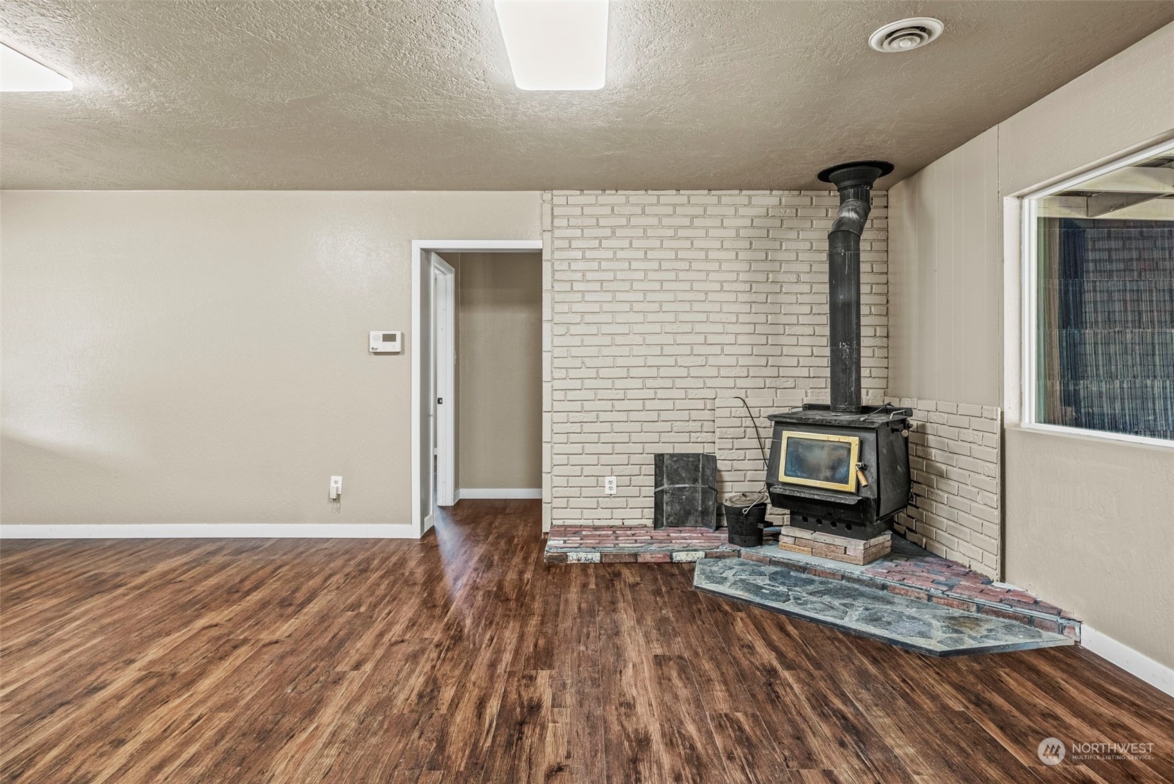 326 Studebaker Road Castle Rock, WA 98611 - Photo 12 of 33 Gallery Image 12
