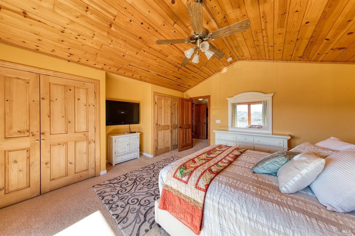 3991 East Calpella Road Ukiah, CA 95482 - Photo 7 of 17 Gallery Image 7