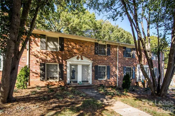 $1,395 | 4319 Walker Road, Unit F, Charlotte, NC 28211
