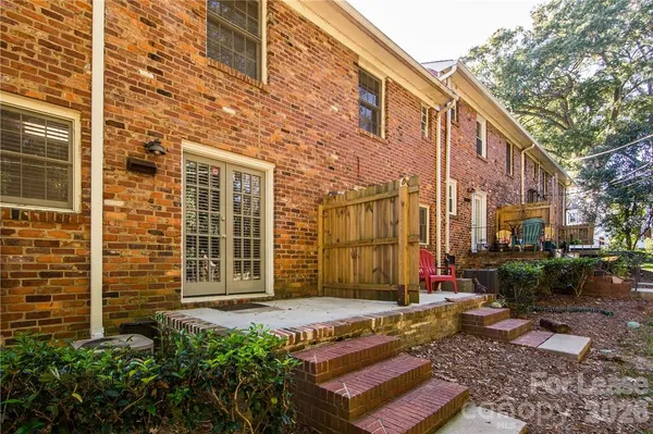 $1,395 | 4319 Walker Road, Unit F, Charlotte, NC 28211