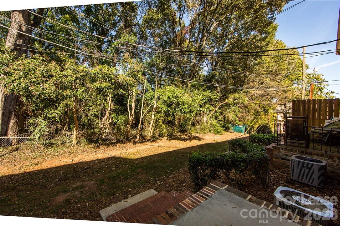 4319 Walker Road, Unit F Charlotte, NC 28211 - Photo 5 of 27