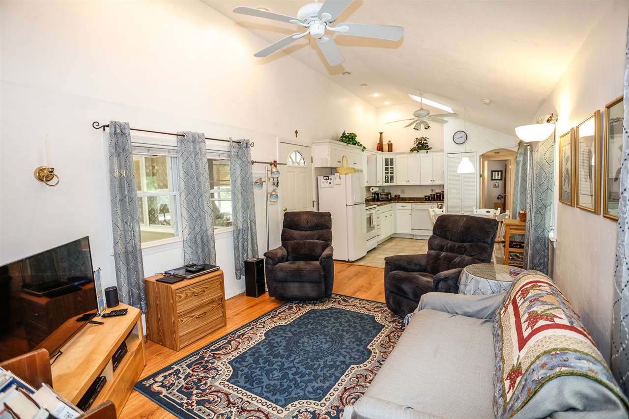 51 Dock Road Belmont, NH 03220 - Photo 14 of 35