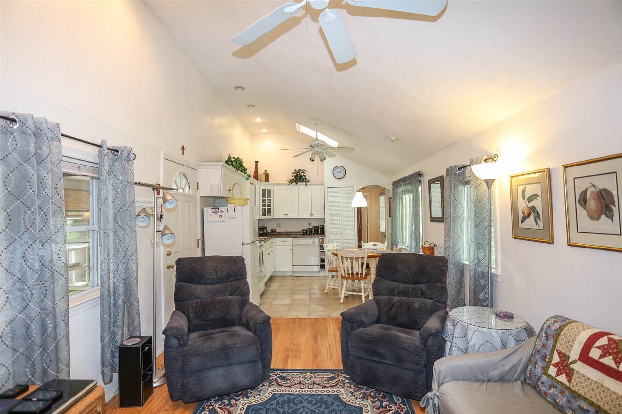 51 Dock Road Belmont, NH 03220 - Photo 15 of 35