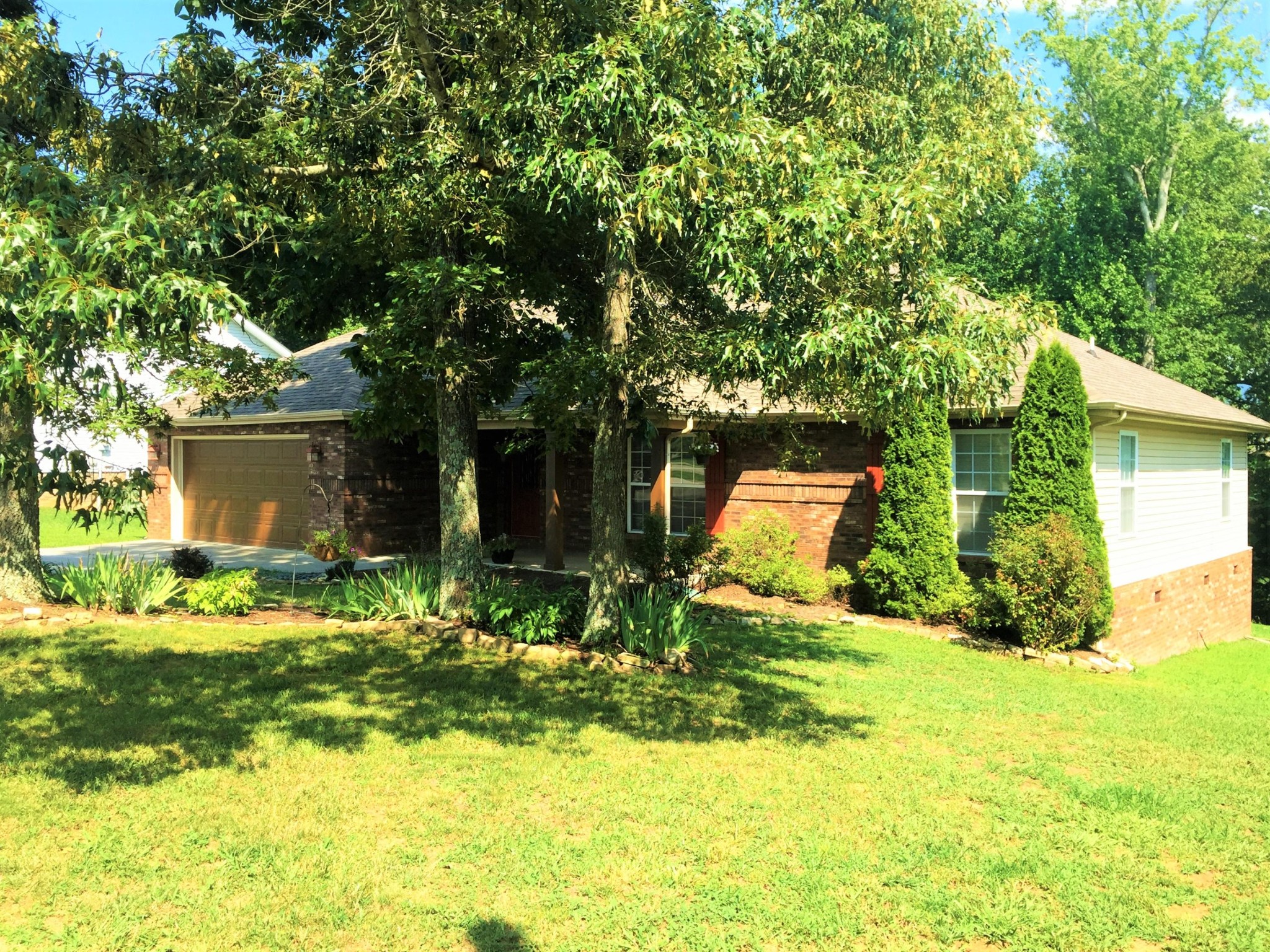 4264 Pea Ridge Road Maryville, TN 37804 - Photo 4 of 30 Gallery Image 4