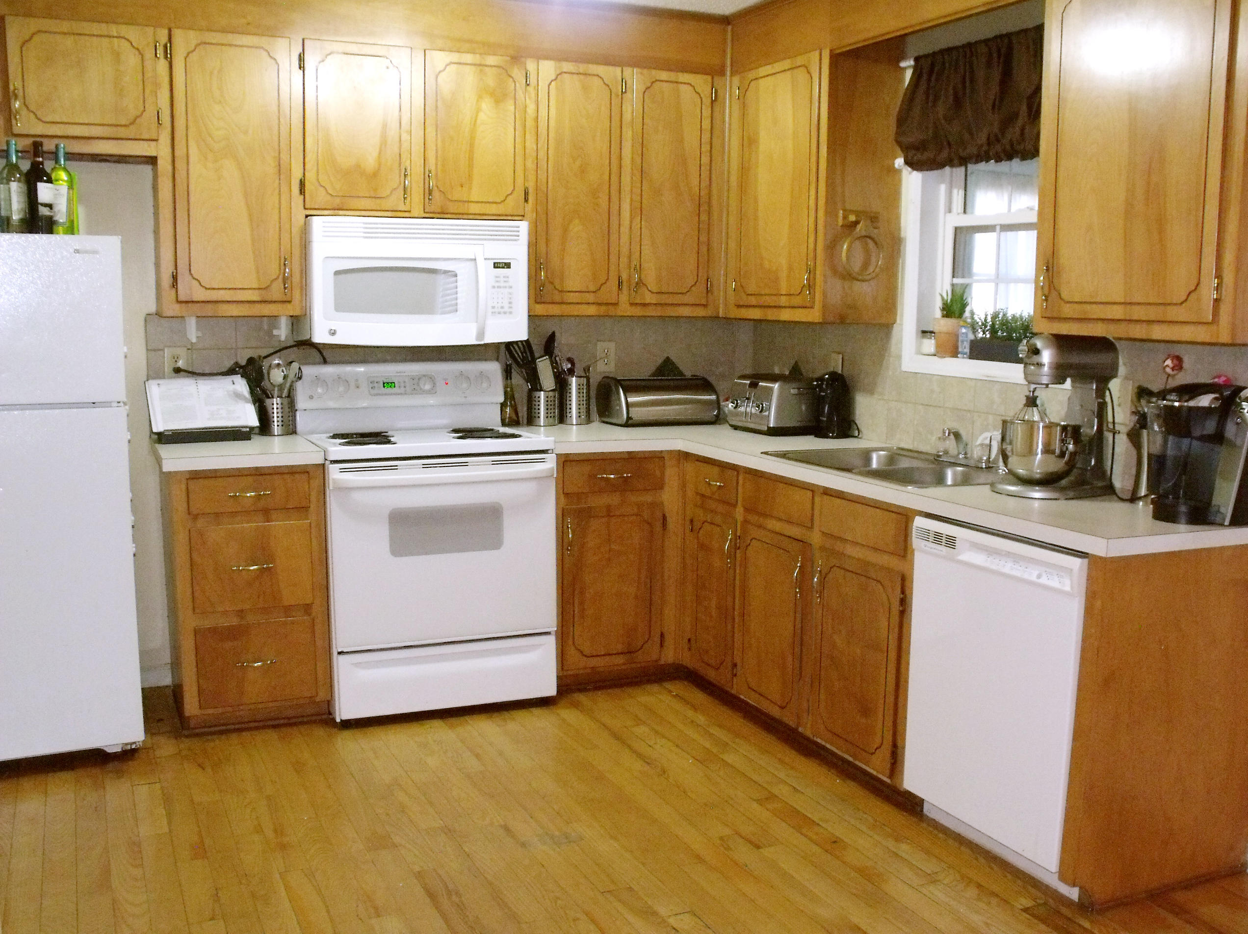 171 Two Hitch Road Goose Creek, SC 29445 - Photo 8 of 25 Kitchen