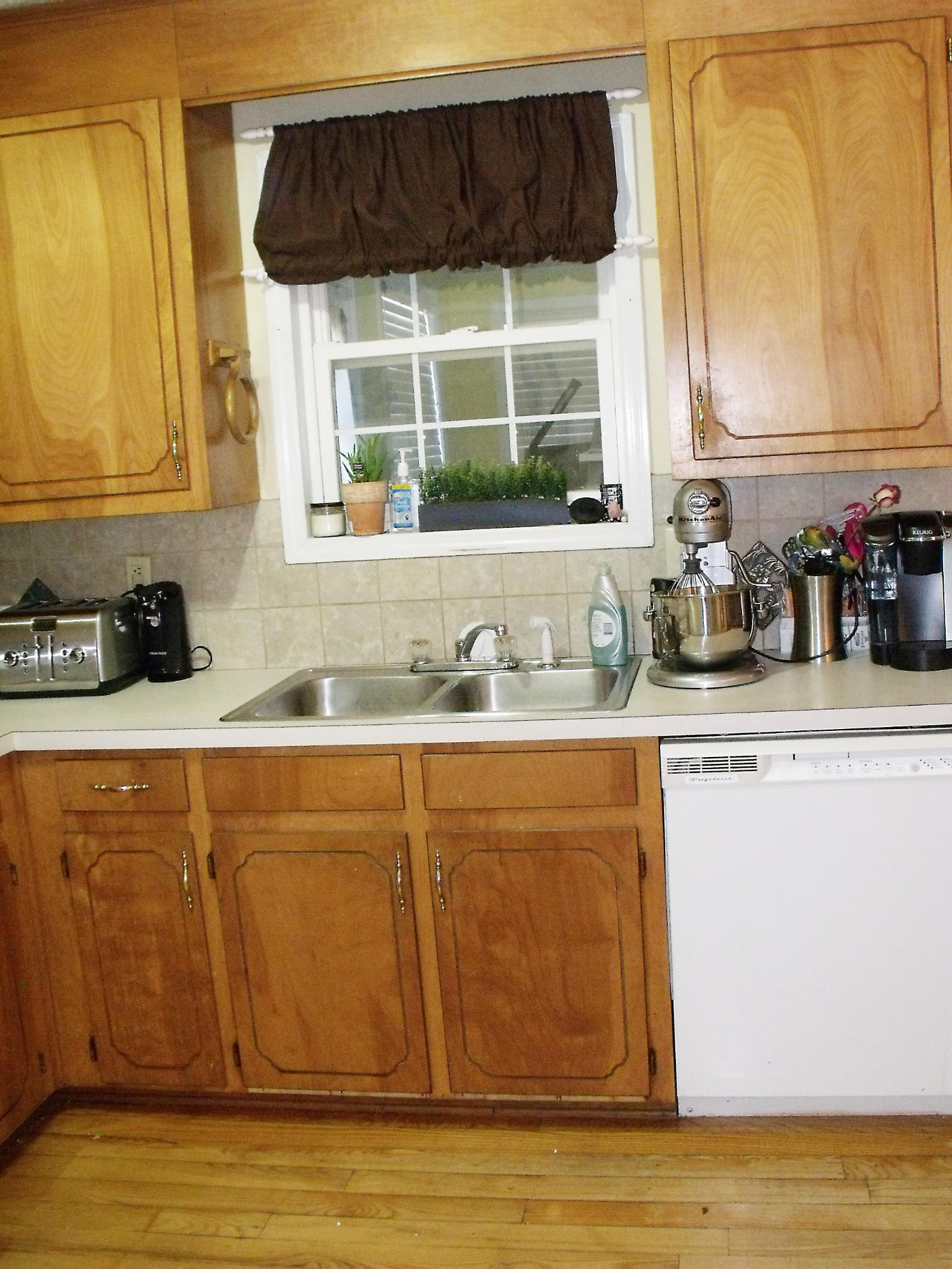 171 Two Hitch Road Goose Creek, SC 29445 - Photo 9 of 25 Kitchen